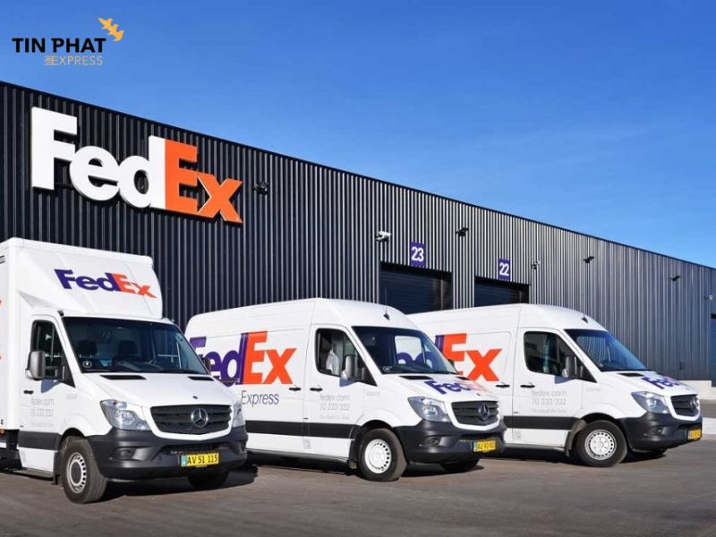 Công ty vận chuyển hàng quốc tế FedEX