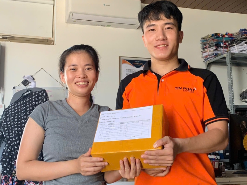 Miễn phí nhận hàng tận nhà.
