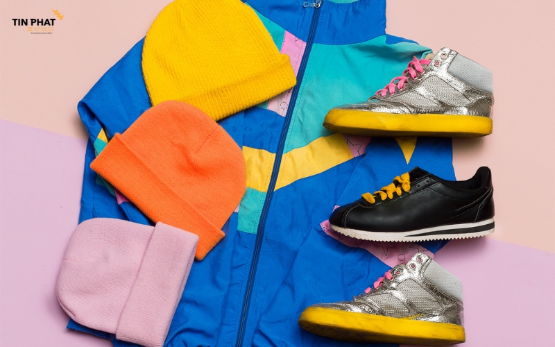 Quần áo thể thao và activewear thuộc loại được phép gửi sang Mỹ.