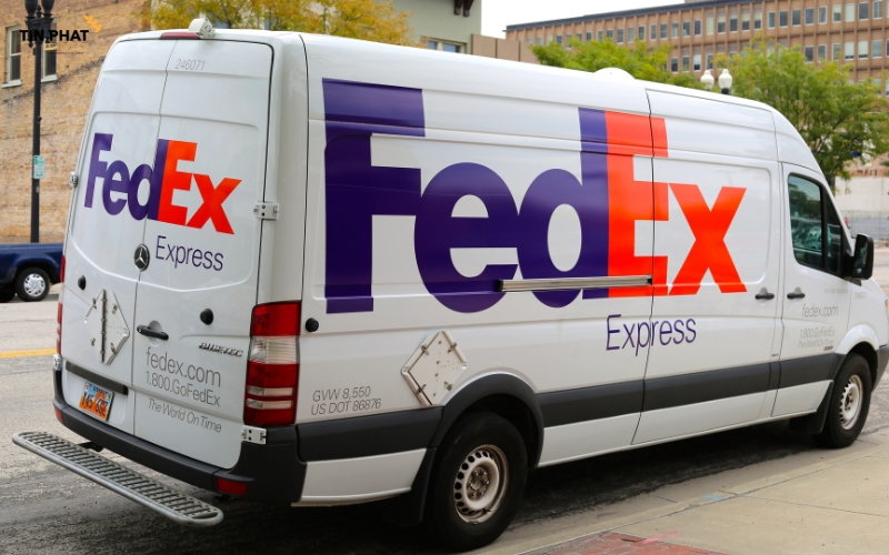 FedEx có mặt tại Việt Nam từ năm 1994 với định vị là đơn vị chuyển phát nhanh cho thị trường Bắc Mỹ.