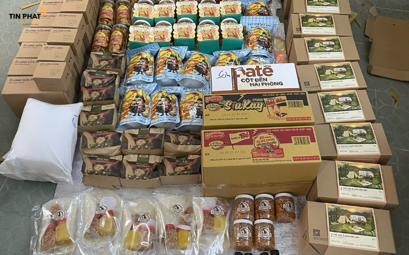 Bánh kẹo, mứt, trà, cà phê có thể gửi hầu hết các nước nhưng cần khai báo đầy đủ thành phần.