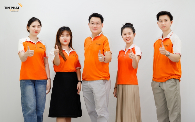 Tư vấn viên Tín Phát được đào tạo bài bản về logistics quốc tế.