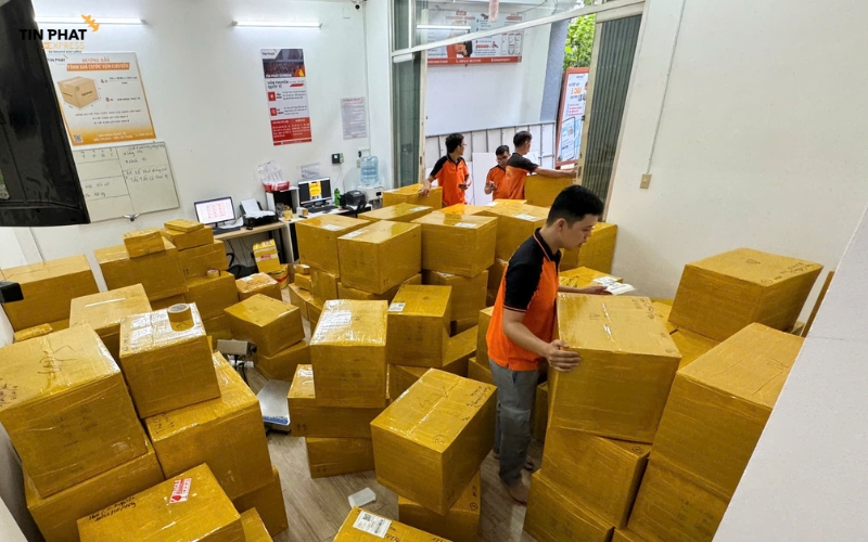 Tín Phát Express tự hào là đối tác tin cậy cung cấp dịch vụ gửi hàng đi Hàn Quốc.