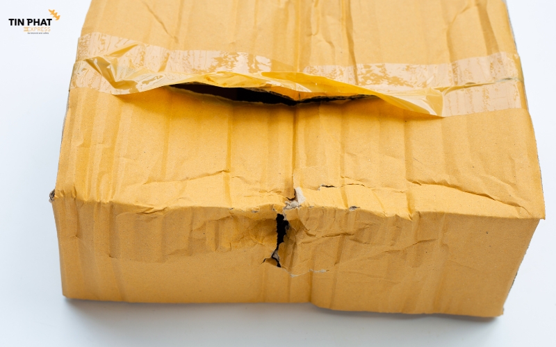 Nên để Tín Phát hỗ trợ đóng gói để tránh hư hỏng hàng hóa.