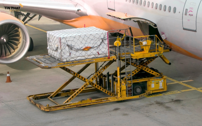 Dịch vụ Economy tiết kiệm chi phí nhưng thời gian giao hàng lâu hơn, từ 9-15 ngày.