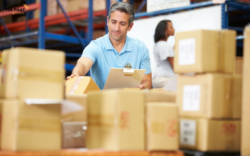 Kiểm tra kỹ hàng hóa trước khi giao cho đơn vị vận chuyển để dễ dàng cho quá trình khiếu nại về sau. 