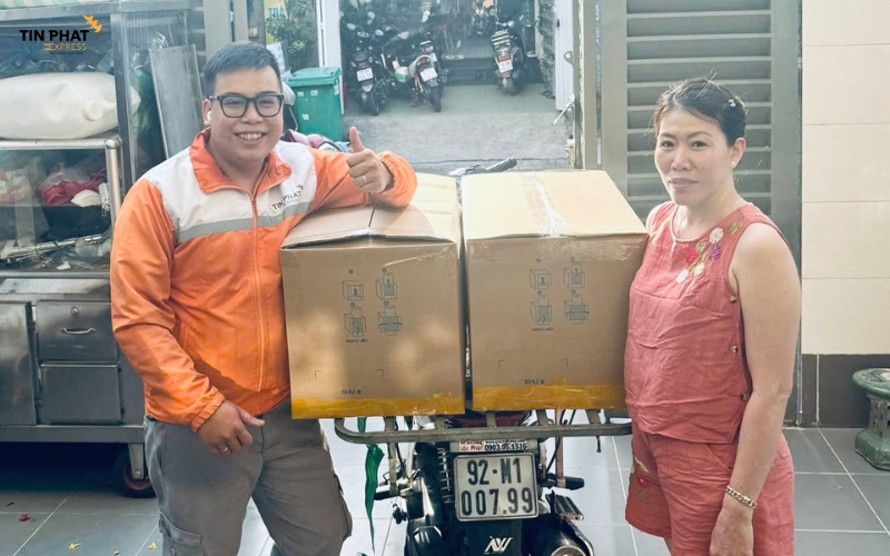 Tín Phát cung cấp dịch vụ lấy hàng miễn phí trong khu vực nội thành các thành phố lớn.