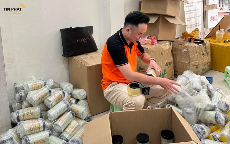 Tín Phát miễn phí đóng gói hàng hóa. 