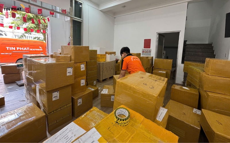 Tín Phát có mạng lưới phục vụ thuận tiện khắp ba miền. Khách hàng dễ dàng tiếp cận dịch vụ bất kể vị trí nào.