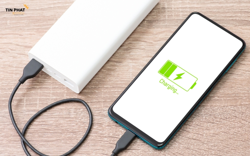 Pin lithium công suất lớn: từ chối vận chuyển. Phạt nặng nếu cố tình giấu. Truy cứu nếu gây sự cố.